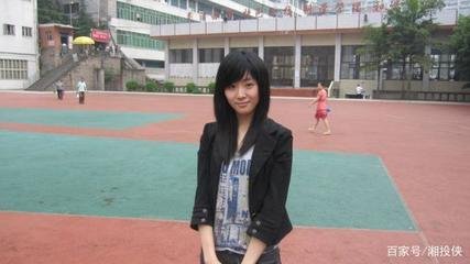 男生女生在一起做app软件_: 知识的前沿探索，未来是否具备更多的启发？