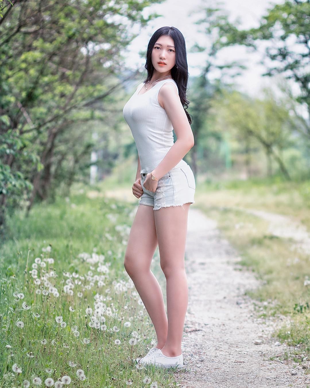 女生脱光_: 不断发展的问题，未来的解法会是怎样的？